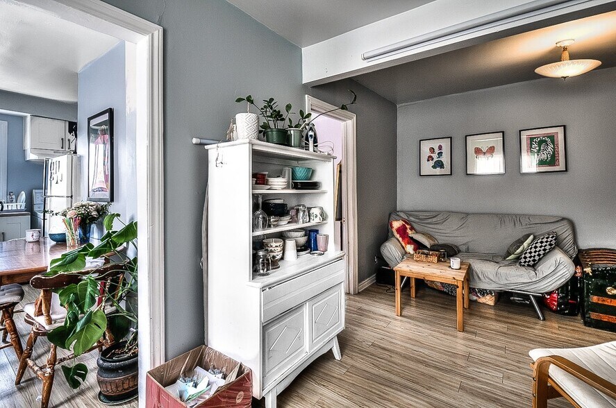 More Photos Of 3820 Rue Rachel E E, Montréal Multifamily For Sale