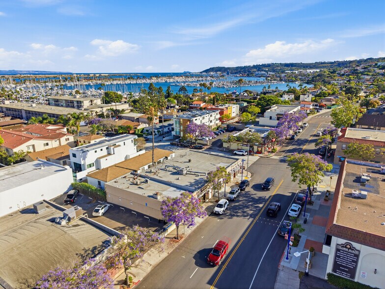 More Photos Of 1051-1065 Rosecrans St, San Diego Storefront Retail Residential For Sale