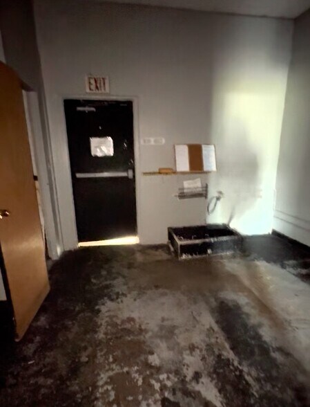 More Photos Of 2488 Grand Island Blvd, Grand Island Unknown For Lease