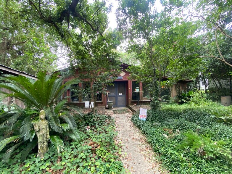 More Photos Of 306 E Doty Ave, Summerville Land For Sale