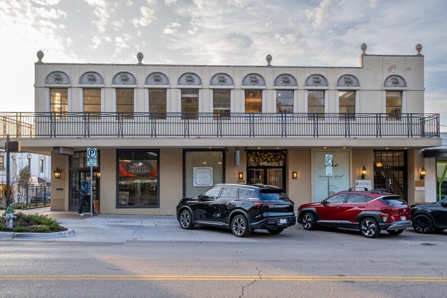 More Photos Of 6801-6805 Hillcrest Ave, Dallas Storefront Retail Office For Lease