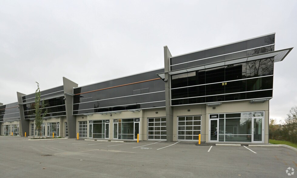 More Photos Of 8257 92nd St, Delta Warehouse For Sale