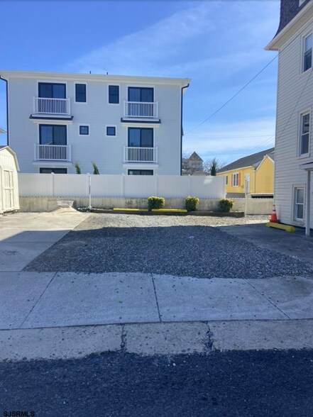 More Photos Of 611 E 7th St, Ocean City Apartments For Sale