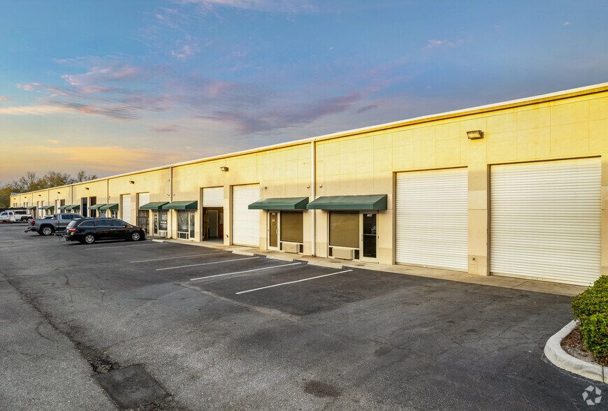 More Photos Of 1090 Innovation Ave, North Port Flex For Lease