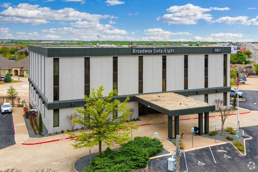 More Photos Of 6801 Broadway Ext, Oklahoma City Office For Lease