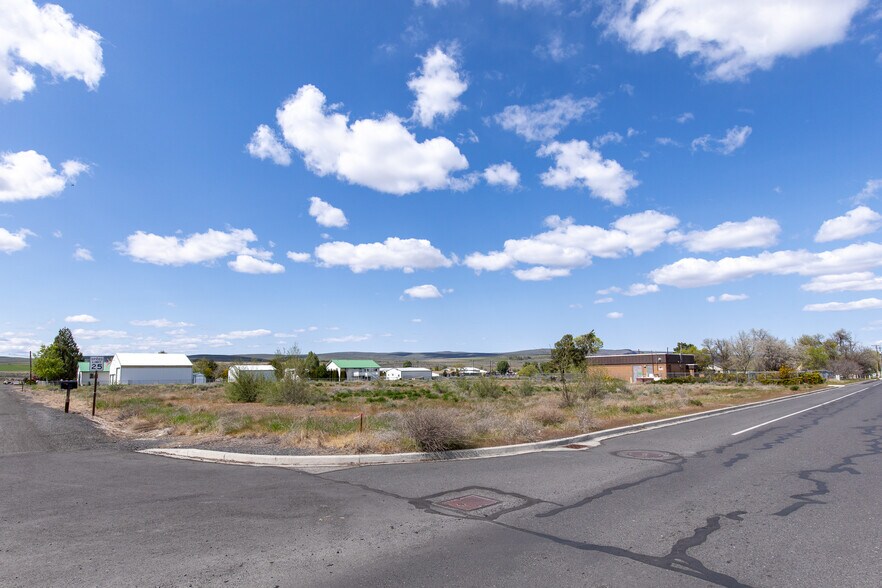More Photos Of 400 S Division St, Soap Lake Land For Sale