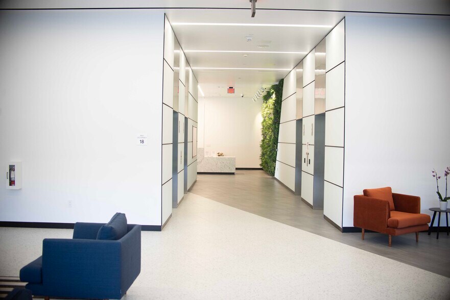 More Photos Of 199 S Los Robles Ave, Pasadena Office For Lease