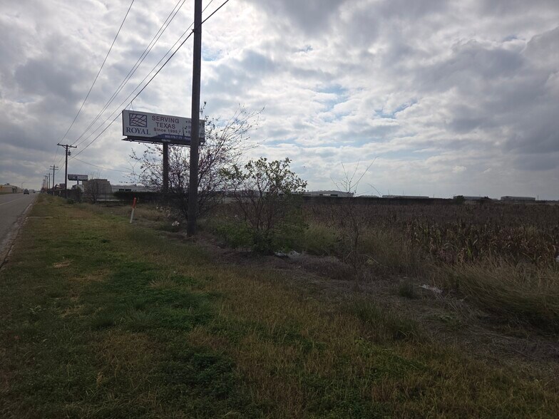 More Photos Of 2729 Ih 69, Robstown Land For Sale