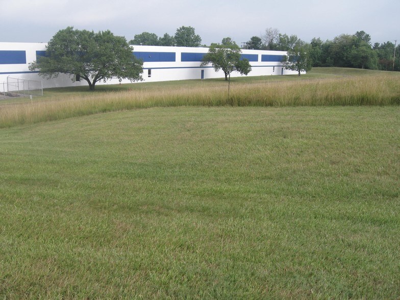 More Photos Of 181 N Mecca St, Cortland Manufacturing For Lease