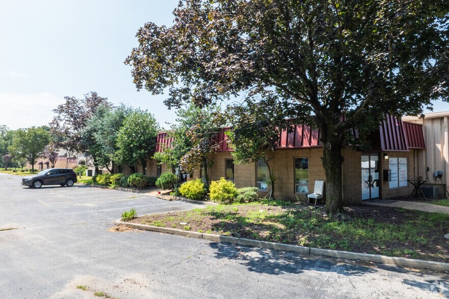 More Photos Of 1 Ironside Ct, Willingboro Manufacturing For Lease