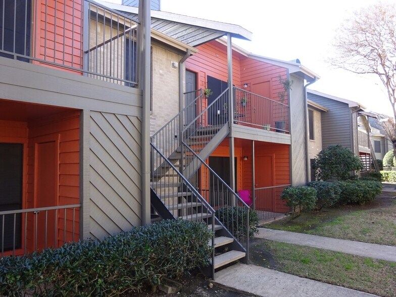 13150 St, Houston, TX 77099 Apartments For Sale