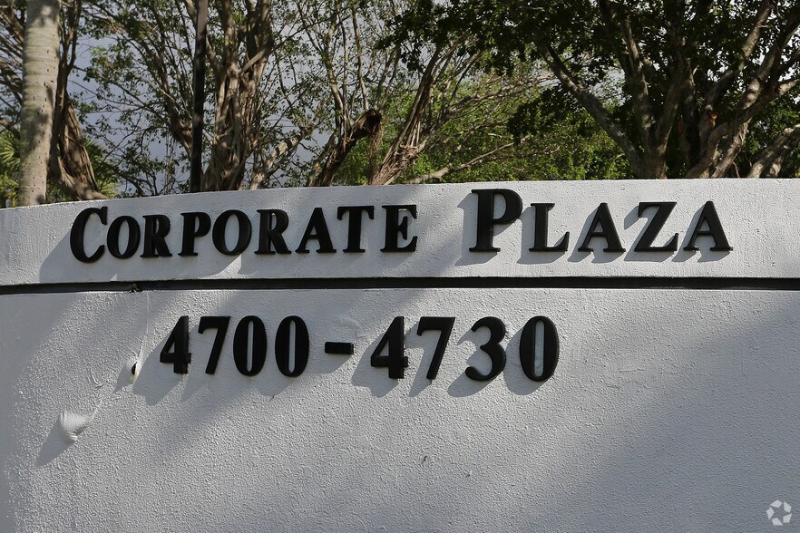 More Photos Of 4700 NW Boca Raton Blvd, Boca Raton Office For Lease