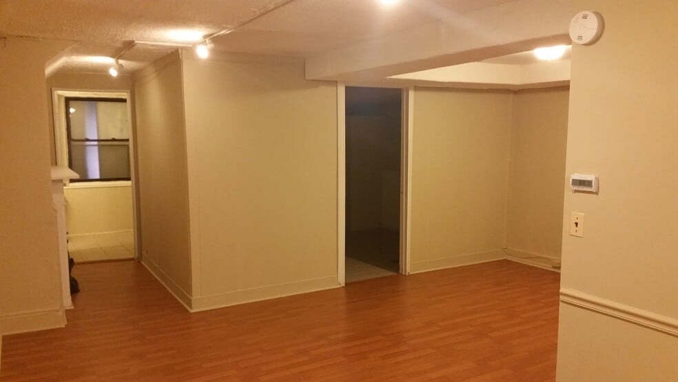 More Photos Of 18 W Franklin St, Baltimore Office Residential For Sale