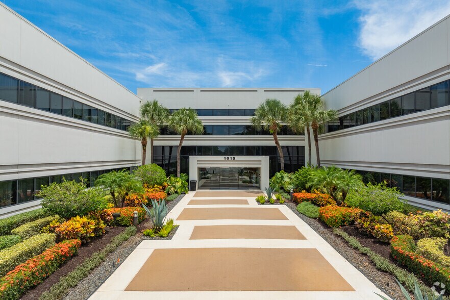 More Photos Of 1615 S Congress Ave, Delray Beach Office For Lease