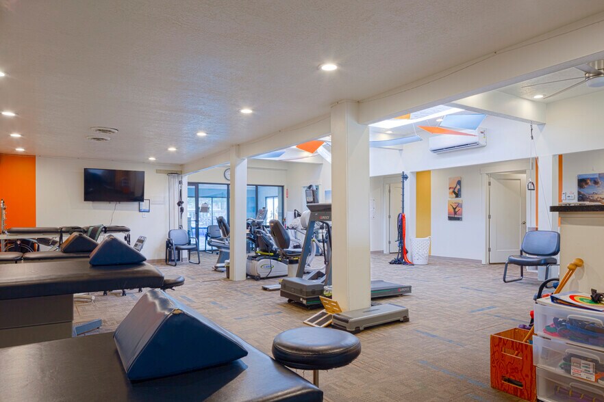 More Photos Of 349 12th St, Ogden Freestanding For Sale