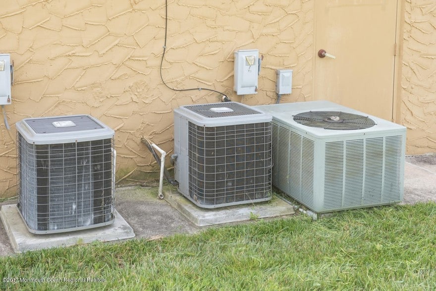 More Photos Of 441 Millstone Rd, Clarksburg Freestanding For Lease