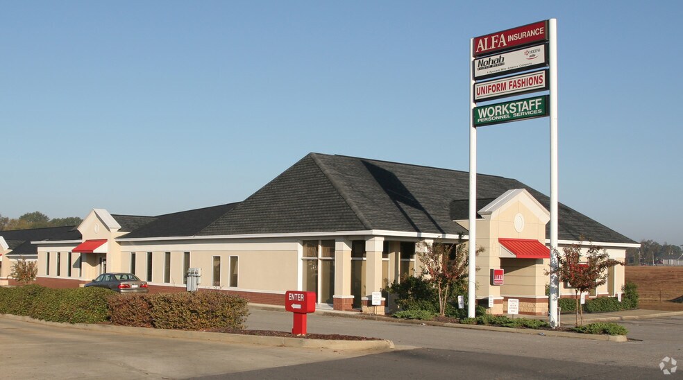 More Photos Of 2002-A McFarland Blvd E, Tuscaloosa Office For Lease