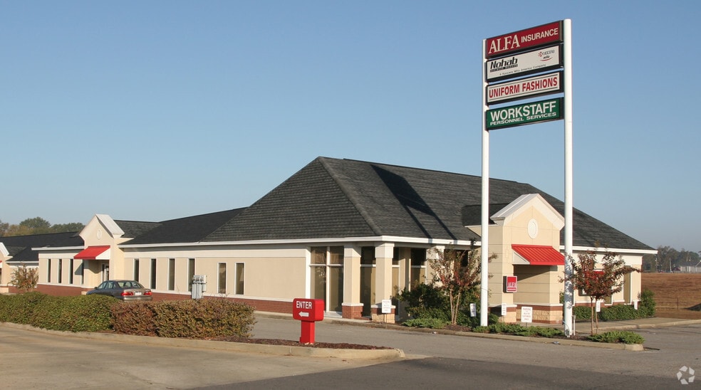 More Photos Of 2002 McFarland Blvd E, Tuscaloosa Office For Lease