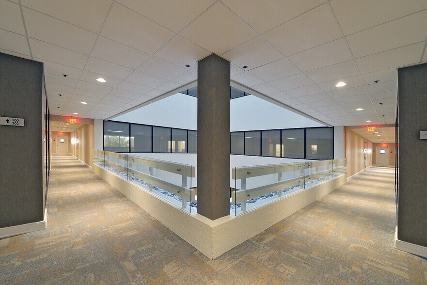 More Photos Of 4901 NW 17th Way, Fort Lauderdale Office For Lease