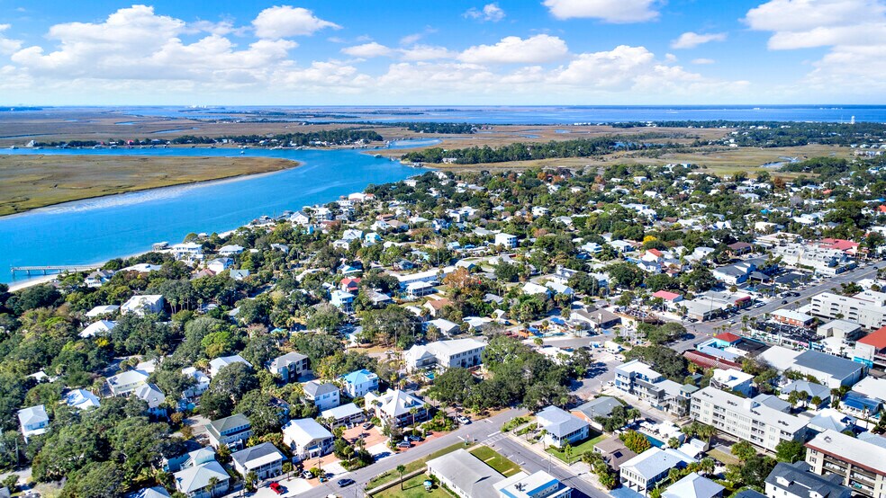 More Photos Of 104 17th st, Tybee Island Apartments For Sale