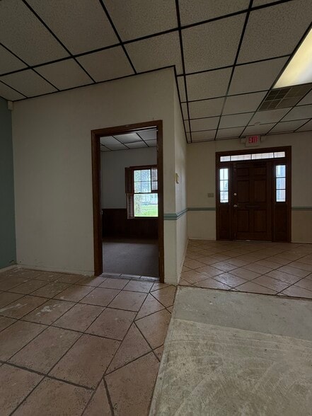 More Photos Of 803 Beverly Pky, Pensacola Parking Lot For Sale