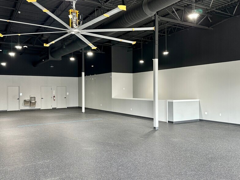 More Photos Of 2206 Katy Flewellen Rd, Katy Storefront For Lease