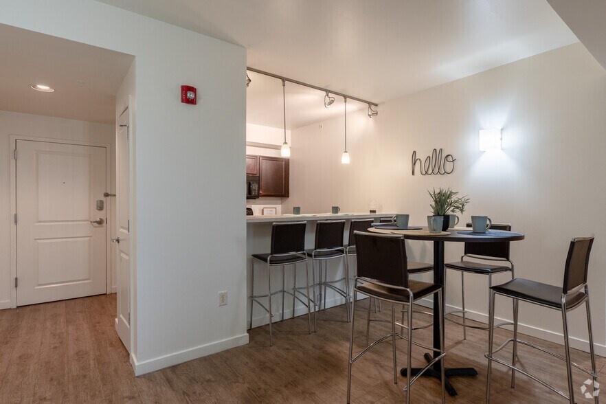 More Photos Of 865 Port Republic Rd, Harrisonburg Apartments For Lease