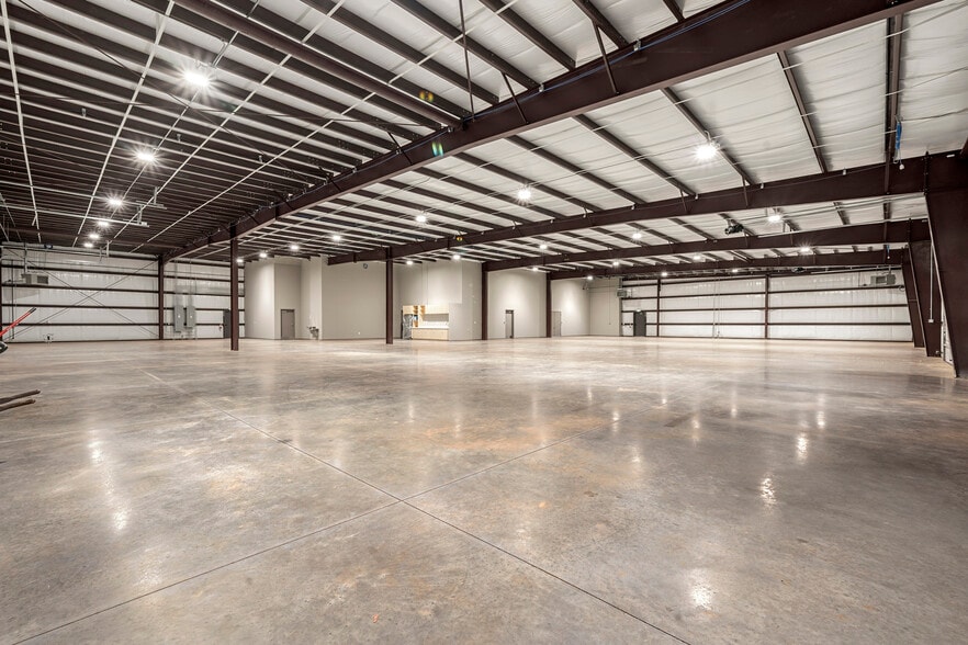 More Photos Of 2990 Brantley rd, Kannapolis Warehouse For Sale