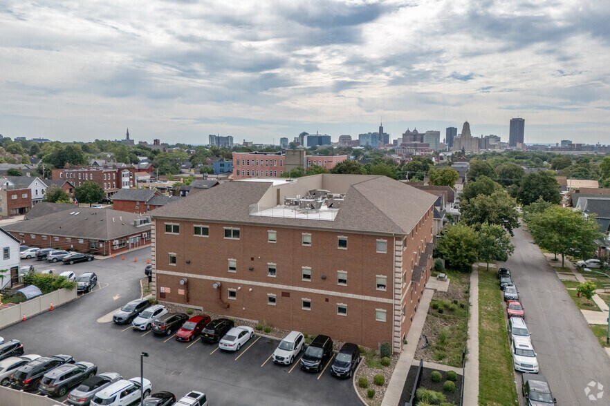 More Photos Of 505 7th St, Buffalo Medical For Lease