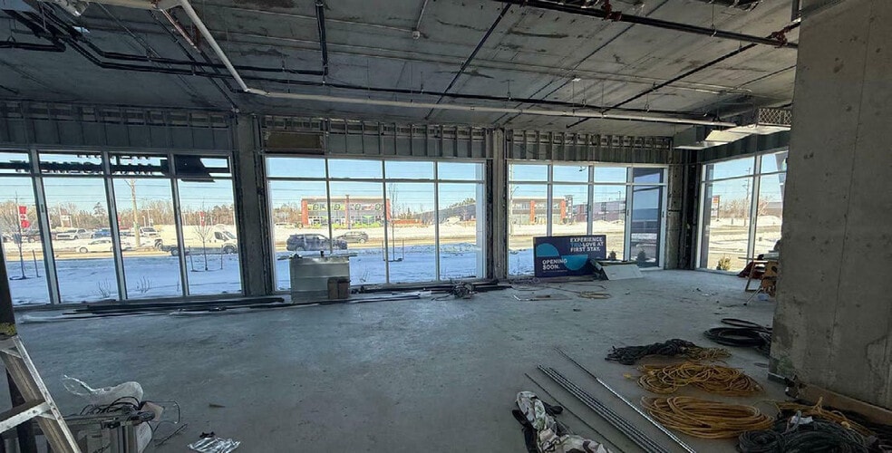 More Photos Of 481 Taunton Rd W, Oshawa Office For Lease