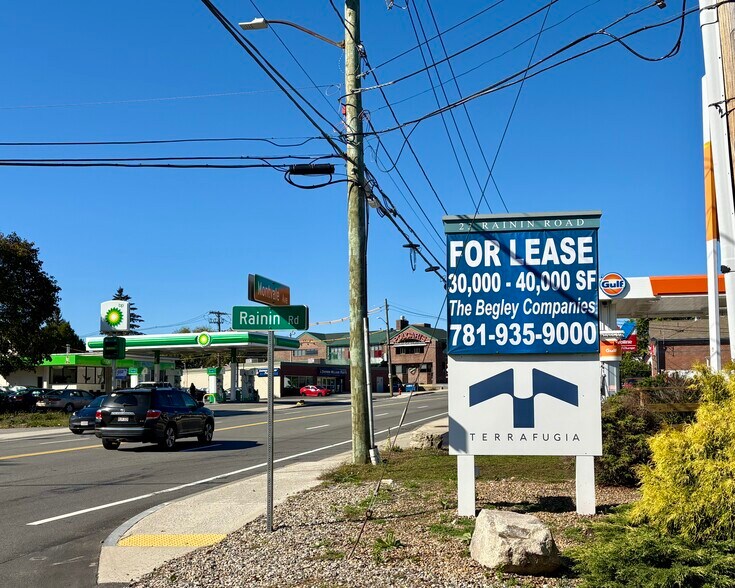 More Photos Of 23 Rainin Rd, Woburn Distribution For Lease