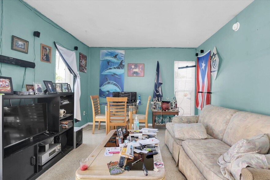 More Photos Of 885 Beltrees St, Dunedin Apartments For Sale