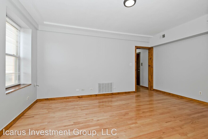 More Photos Of 6237-6245 S Kedzie Ave, Chicago Multifamily For Sale