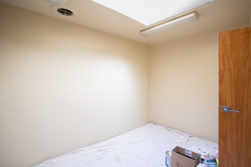 More Photos Of 310-312 1st St, Marysville Office Residential For Lease
