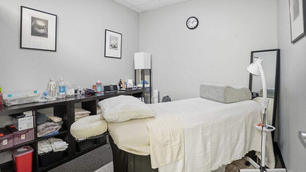 More Photos Of 450 Sunrise Hwy, Rockville Centre Office Residential For Sale