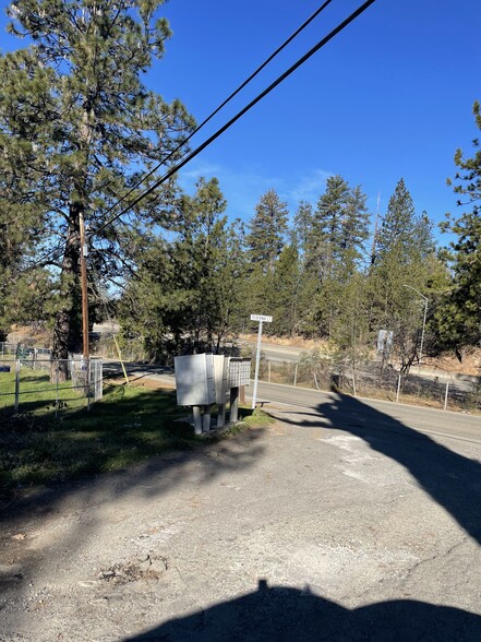 More Photos Of 2100 Ferndale Ct, Placerville Land For Sale