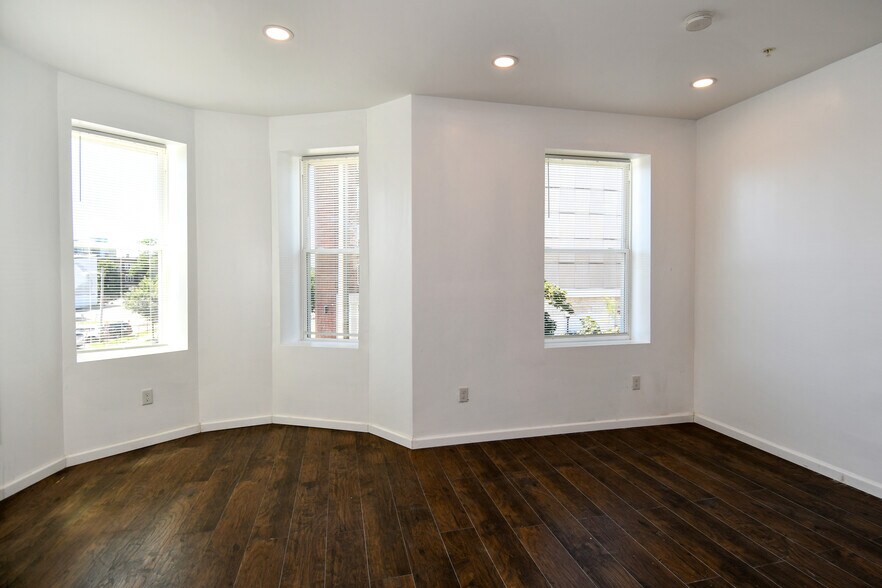 More Photos Of 2601 N Charles St, Baltimore Apartments For Sale