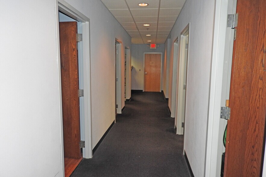 More Photos Of 3330 W 177th St, Hazel Crest Medical For Sale