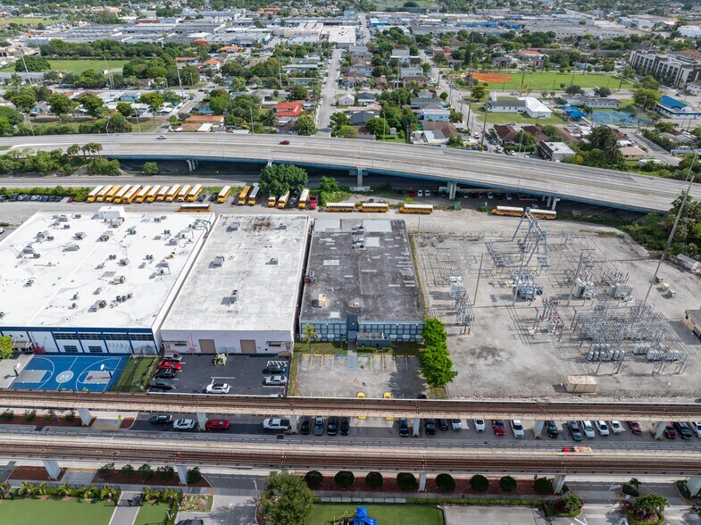More Photos Of 601 W 20th St, Hialeah Warehouse For Sale