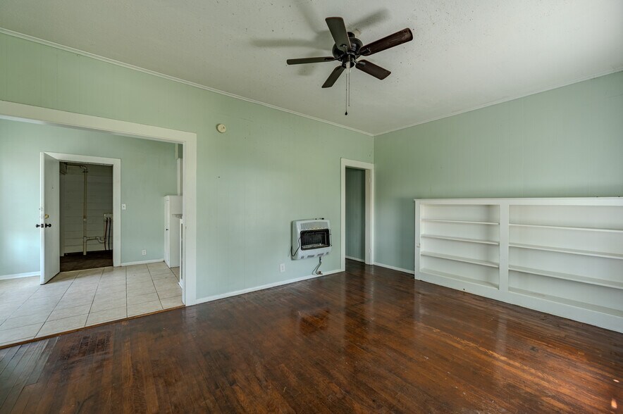 More Photos Of 732 W Alice Ave, Kingsville Multifamily For Sale