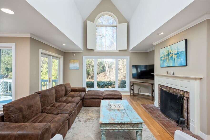 More Photos Of 112 Blue Chickory Ln, Nellysford Specialty For Sale