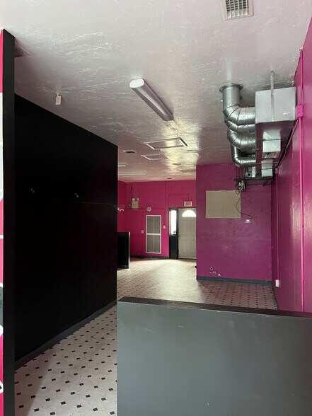 More Photos Of 1754-1762 Thomasville Rd, Tallahassee Office For Sale