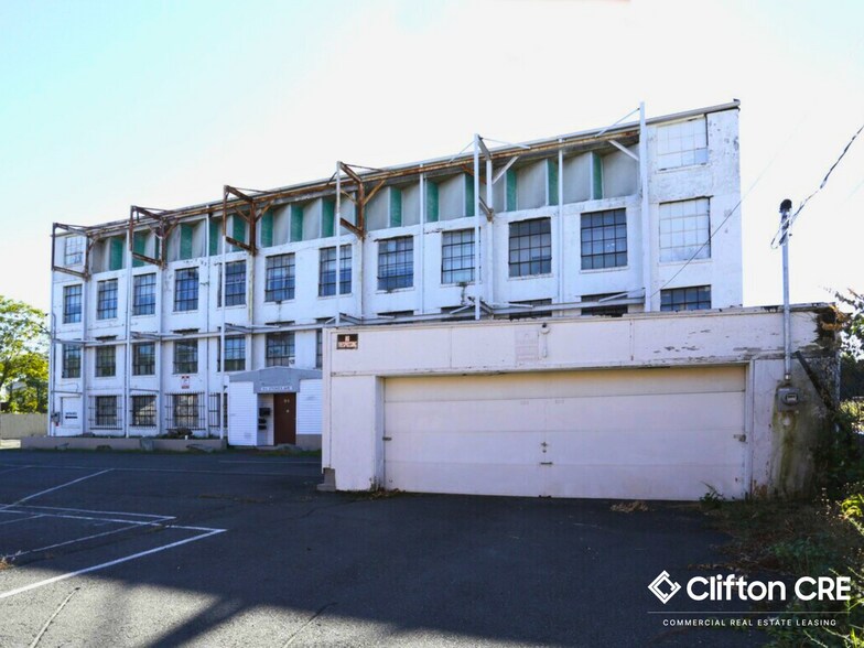 More Photos Of 94 Stokes Ave, Ewing Light Distribution For Sale