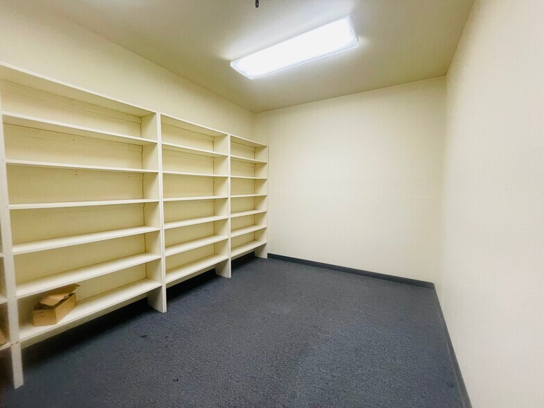 More Photos Of 2607 N Wigwam Dr, Stockton Office For Lease