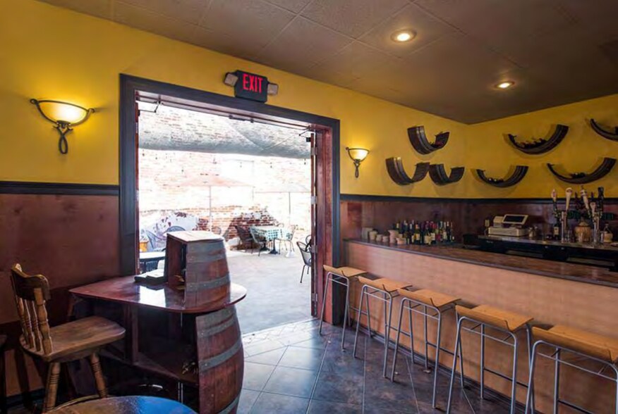 More Photos Of 336-340 E Grand Ave, Escondido Restaurant For Sale