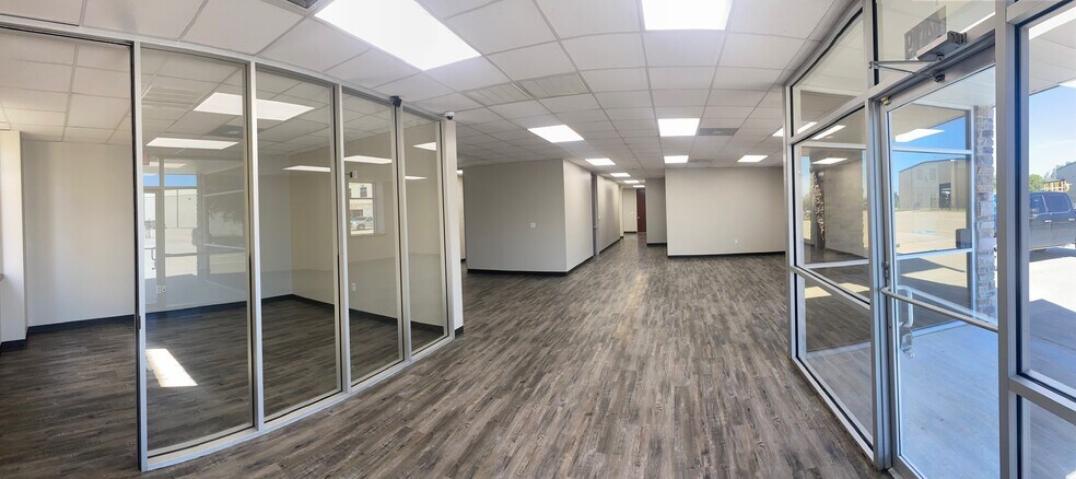 Primary Photo Of 1419 Vanderwilt Ln, Katy Light Manufacturing For Lease