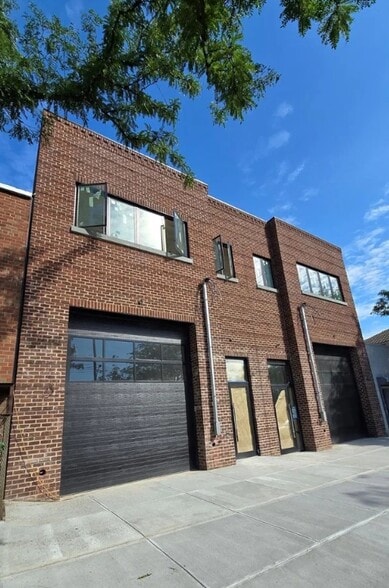 More Photos Of 18-26 Steinway st, Astoria Warehouse For Sale