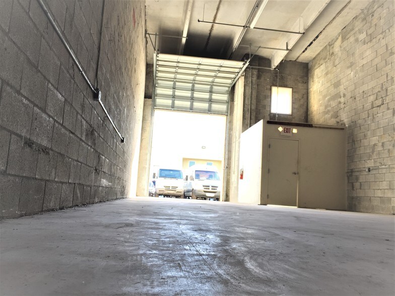 More Photos Of 23601 SW 133rd Ave, Princeton Warehouse For Lease