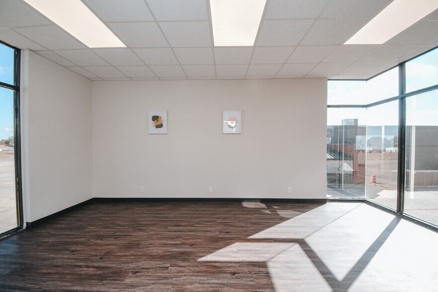 More Photos Of 4104 Houston Hwy, Victoria General Retail For Sale
