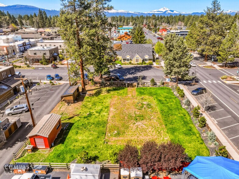 More Photos Of 301 E Main Ave, Sisters Land For Sale